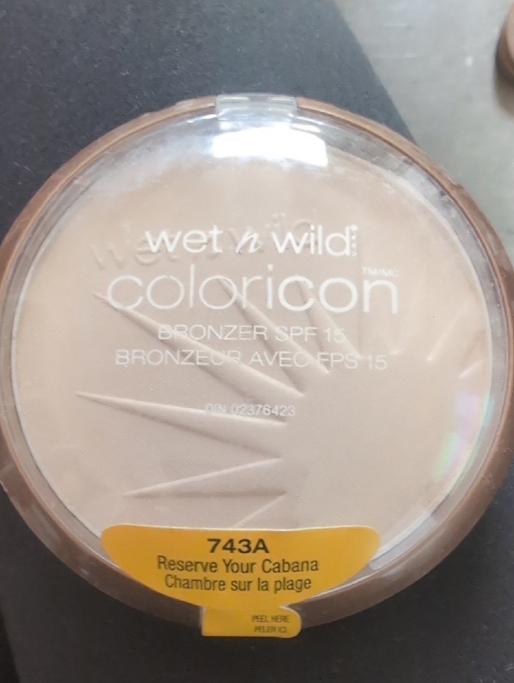 wet n wild bronzer in Reserve Your Cabana - light beige tan